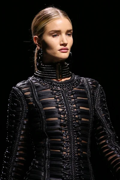 Look 140
